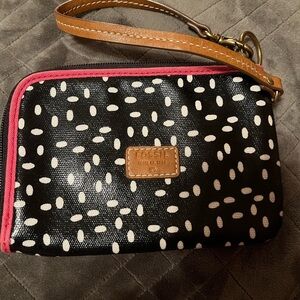 EUC Fossil wristlet